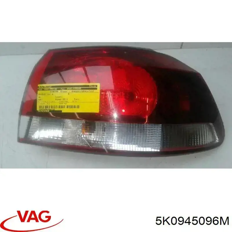 Compre 5K0945096M VAG Lanterna traseira direita externa
