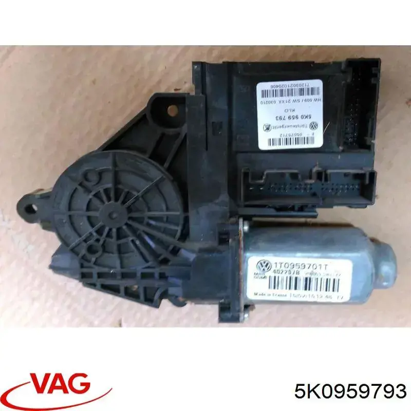 5K0959793 VAG Motor de acionamento de vidro da porta dianteira esquerda