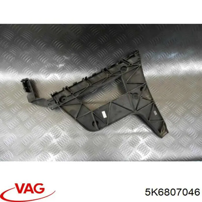 Consola direita do pára-choque traseiro externo VAG 5K6807046 preço, a partir de 35,01 USD