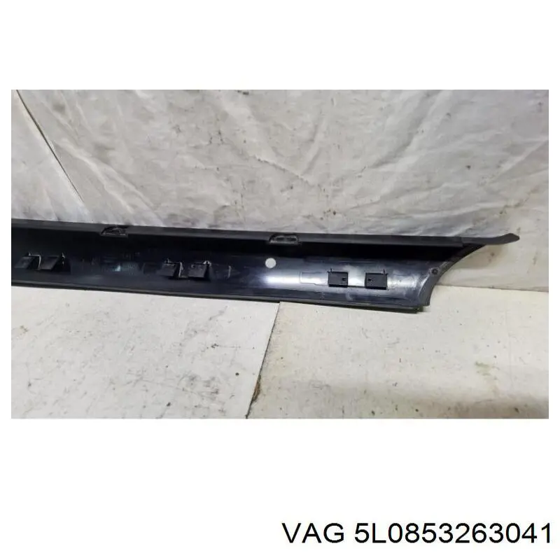 Placa sobreposta externa dianteira esquerda de suporte de carroçaria VAG 5L0853263041 preço, a partir de 87,70 USD