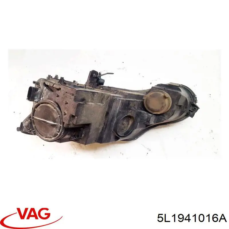 5L1941016A VAG Luz direita