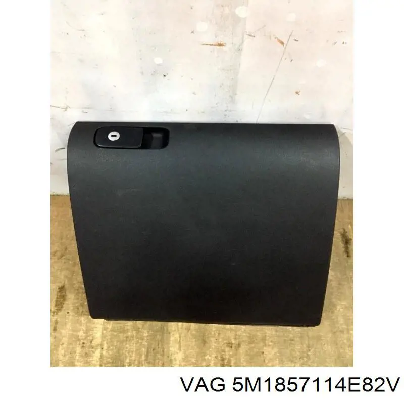 5M1857114E82V VAG 