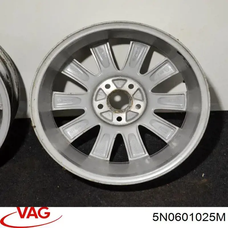 Discos de roda de aleação ligeira (de aleação ligeira, de titânio) VAG 5N0601025M preço, a partir de 163,45 USD