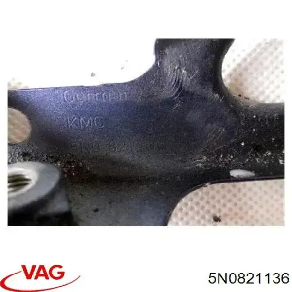 Consola dianteira de fixação do pára-lama dianteiro direito VAG 5N0821136 preço, a partir de 21,13 USD