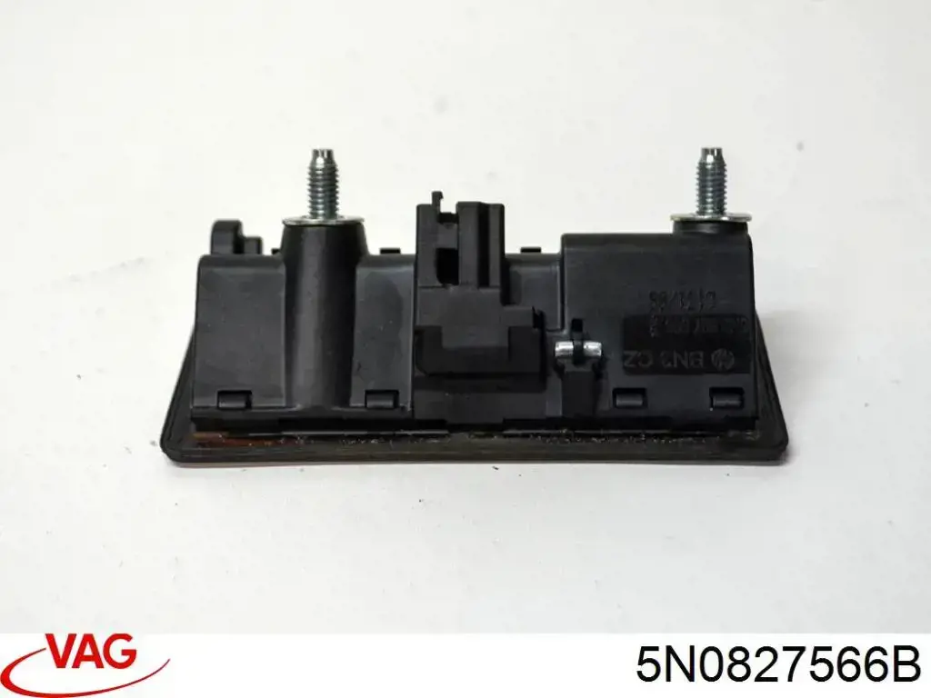 Puxador externo de tampa de porta-malas (de 3ª/5ª porta traseira) VAG 5N0827566B preço, a partir de 29,35 USD
