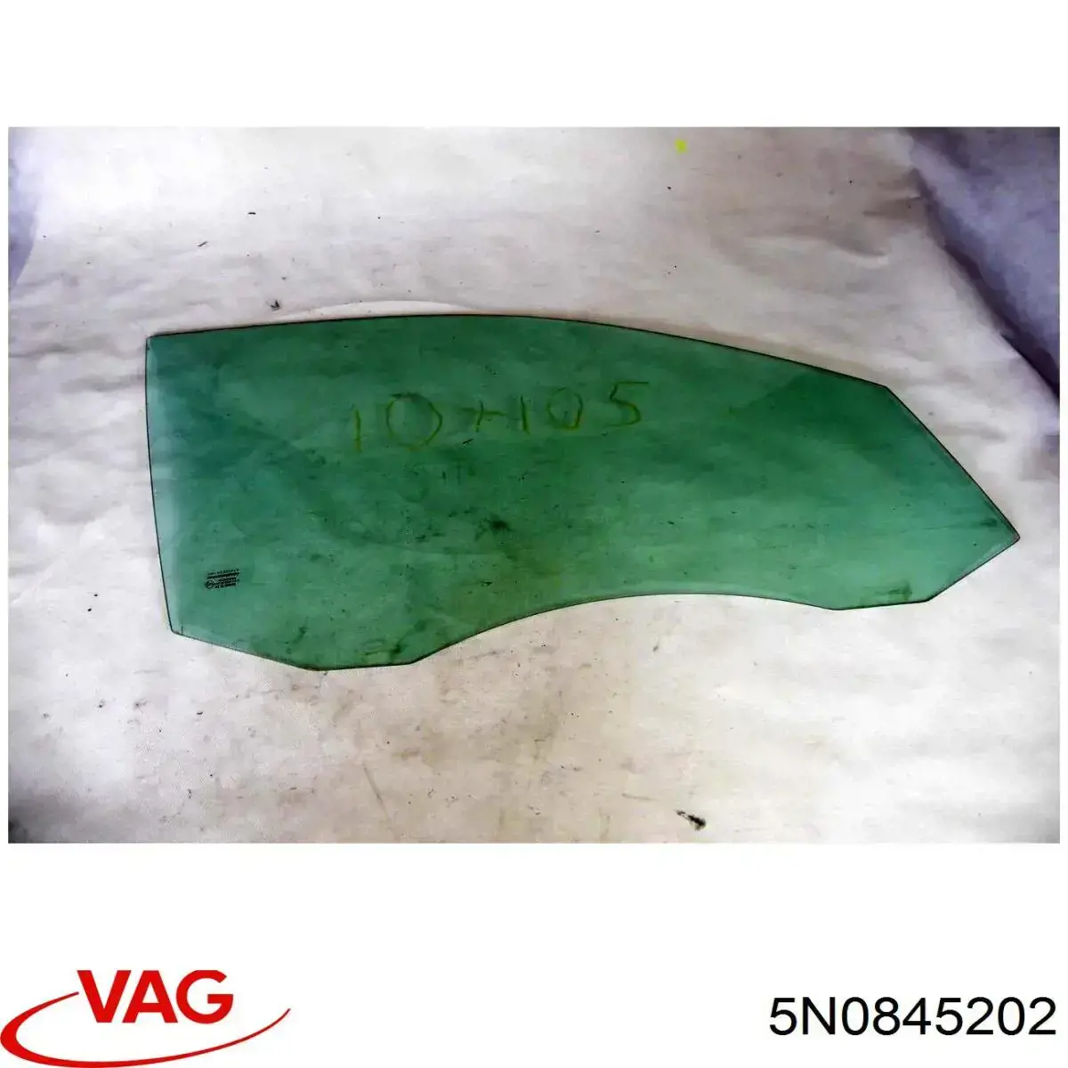 5N0845202 VAG Vidro da porta dianteira direita