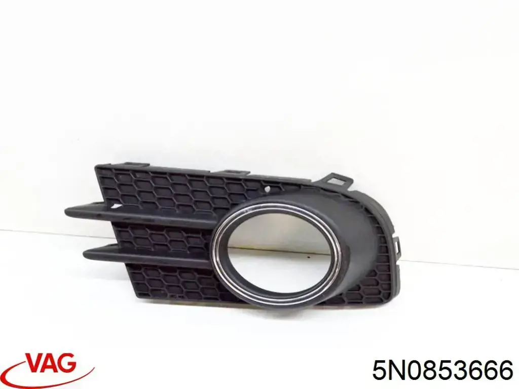 Compre 5N0853666 VAG Tampão (grelha) das luzes de nevoeiro do pára-choque dianteiro direito