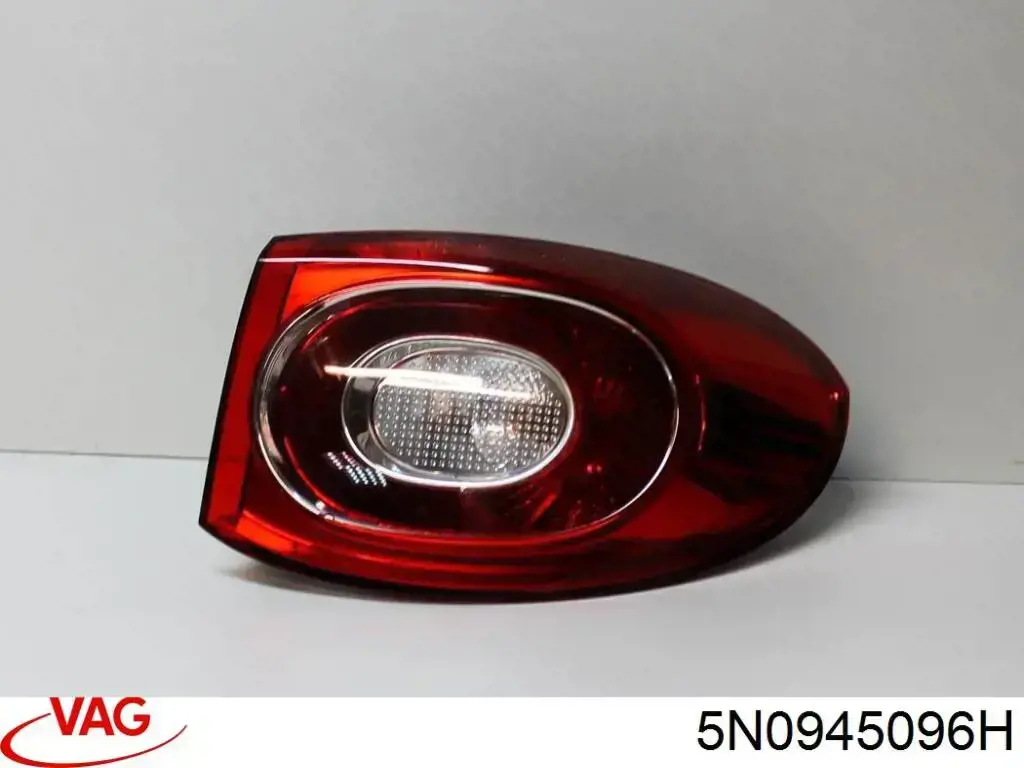 Compre 5N0945096H VAG Lanterna traseira direita externa