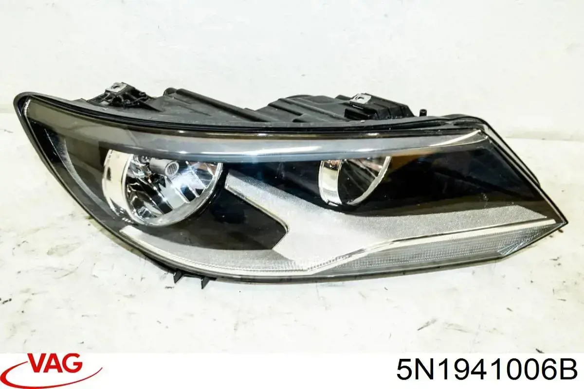 5N1941006B VAG Luz direita