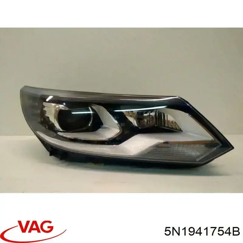 5N1941754B VAG Luz direita