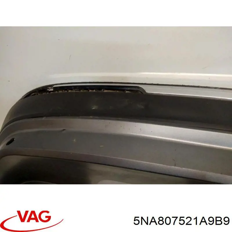 5NA807521A9B9 VAG Pára-choque traseiro