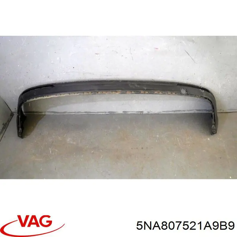 Pára-choque traseiro 5NA807521A9B9 VAG