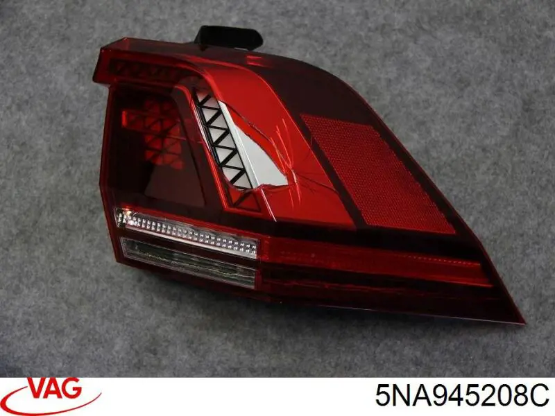Compre 5NA945208 VAG Lanterna traseira direita externa