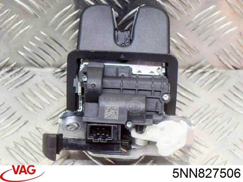 Compre 5NN827506 VAG Fecho de tampa de porta-malas (de 3ª/5ª porta traseira)