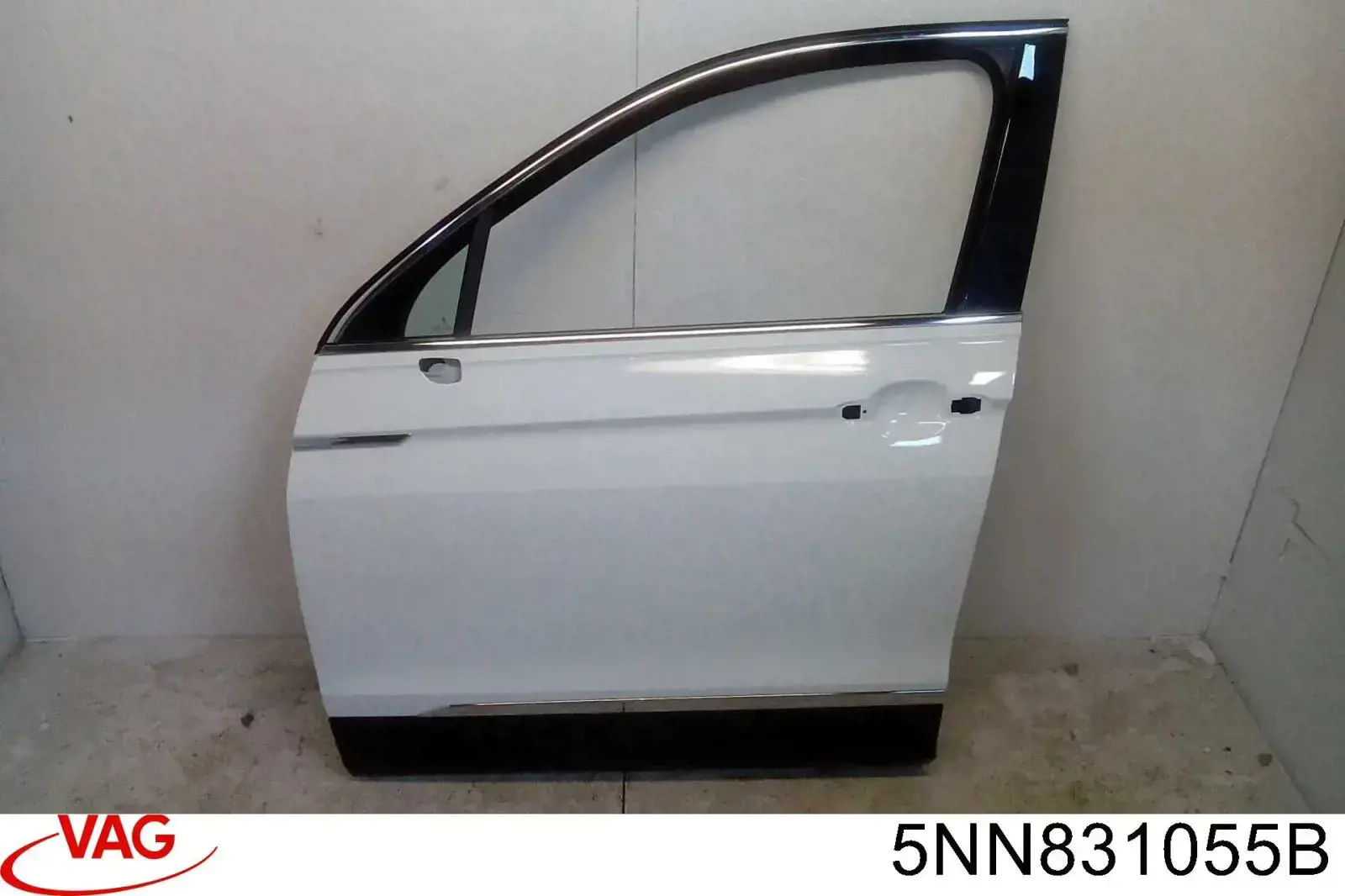 5NN831055C VAG Porta dianteira esquerda