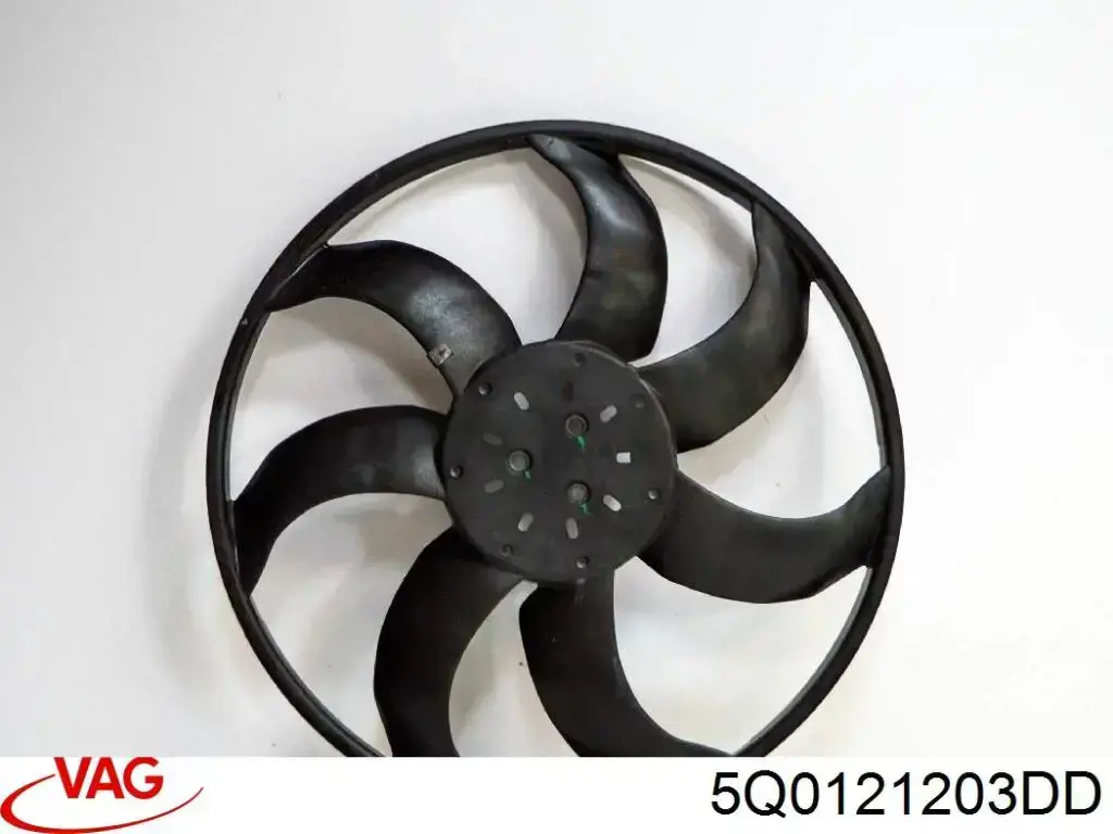 Ventilador elétrico de esfriamento montado (motor + roda de aletas) VAG 5Q0121203DD preço, a partir de 231,55 USD