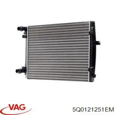 5Q0121251EM VAG Radiador de esfriamento de motor