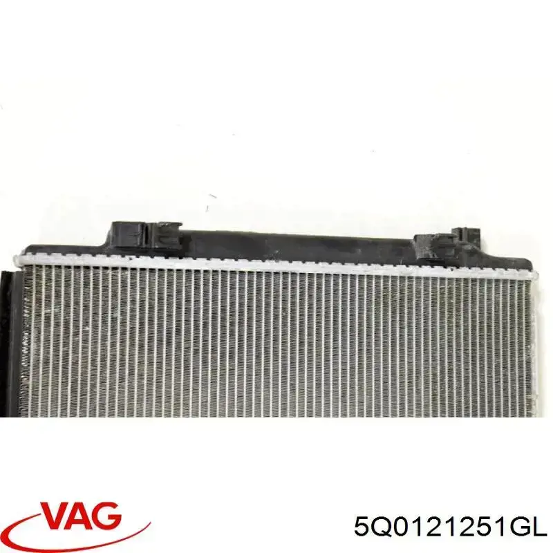 Radiador de esfriamento de motor VAG 5Q0121251GL preço, a partir de 99,93 USD