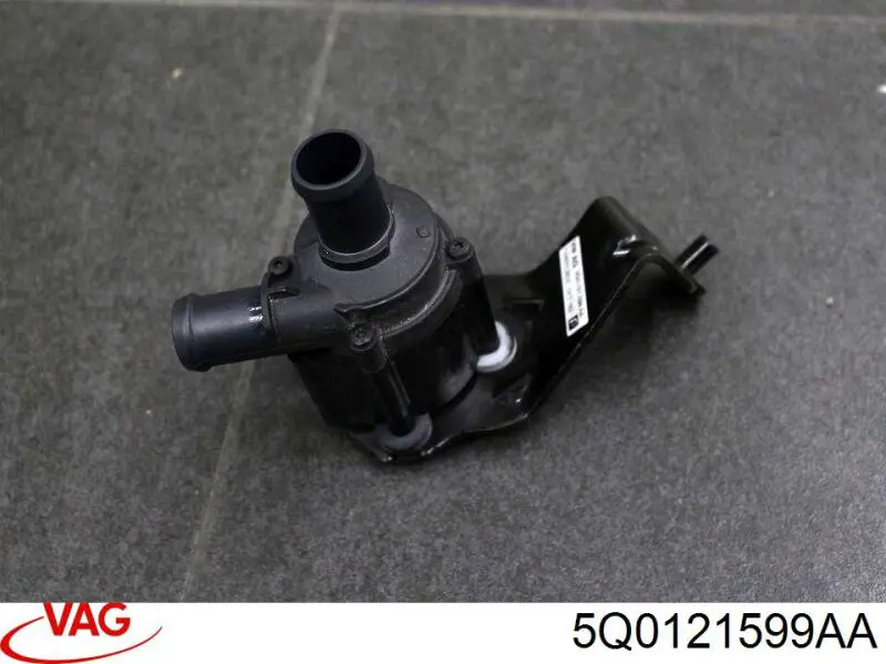 Bomba de água (bomba) de esfriamento, adicional elétrica VAG 5Q0121599AA preço, a partir de 305,58 USD