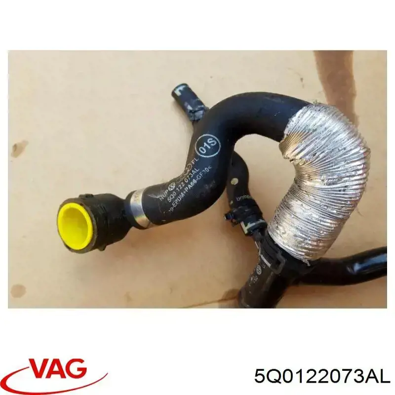 Mangueira (cano derivado) do sistema de esfriamento VAG 5Q0122073AL preço, a partir de 32,96 USD