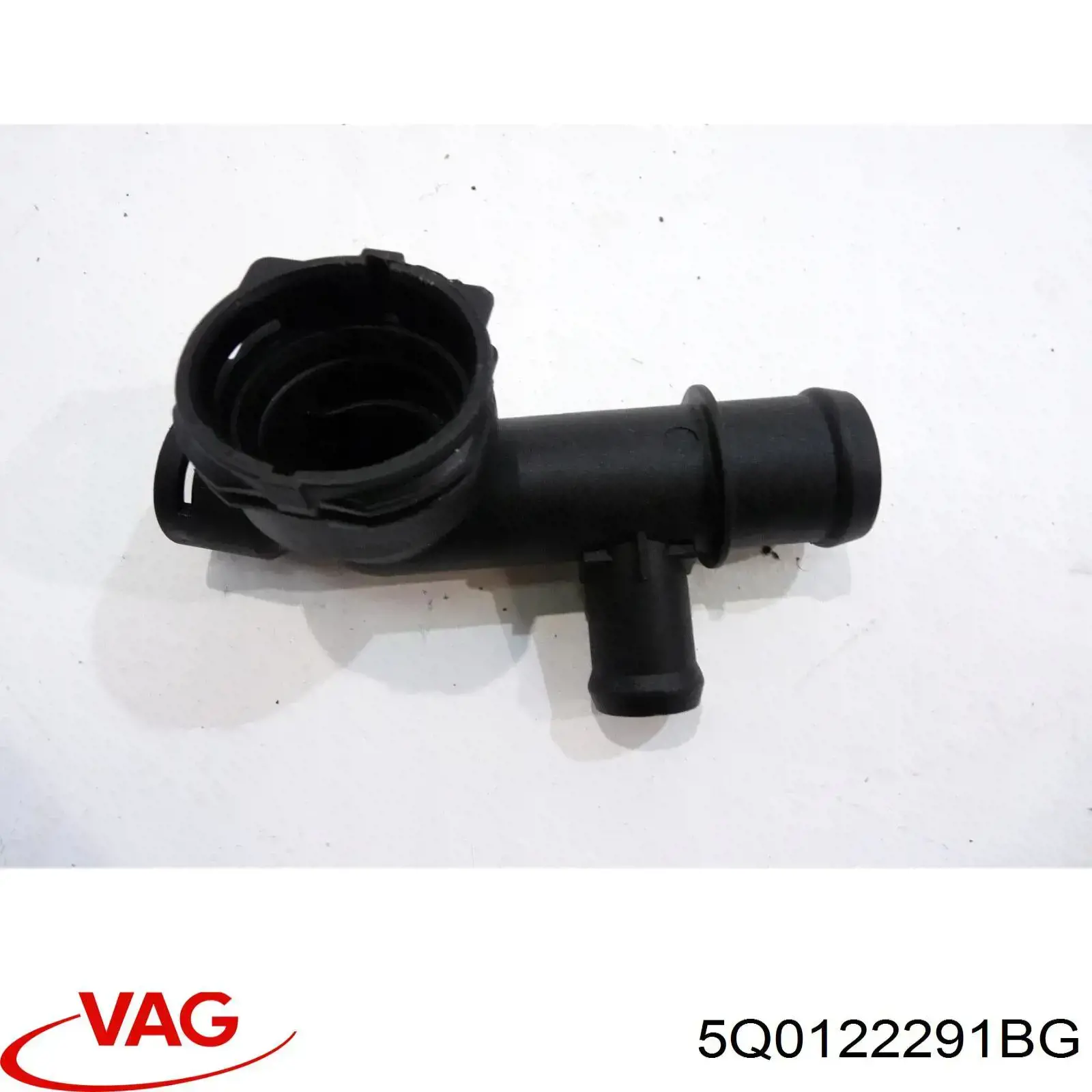 Flange do sistema de esfriamento (união em T) AND 30122013 preço, a partir de 9,34 USD