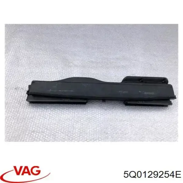 Tomada de ar de filtro de ar VAG 5Q0129254E preço, a partir de 55,60 USD
