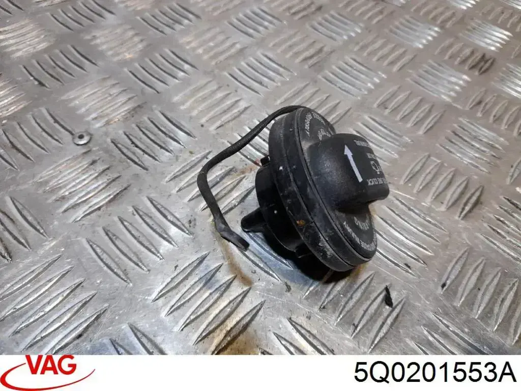 Compre 5WA201550J VAG Tampa (tampão) do tanque de combustível