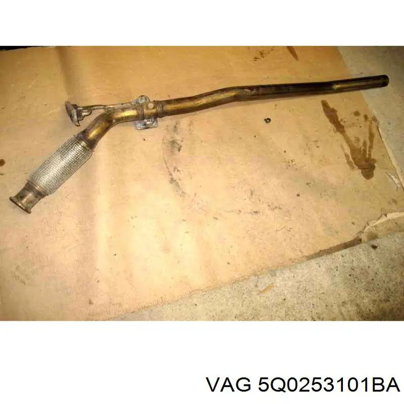 5Q0253101BA VAG Silenciador, parte dianteira