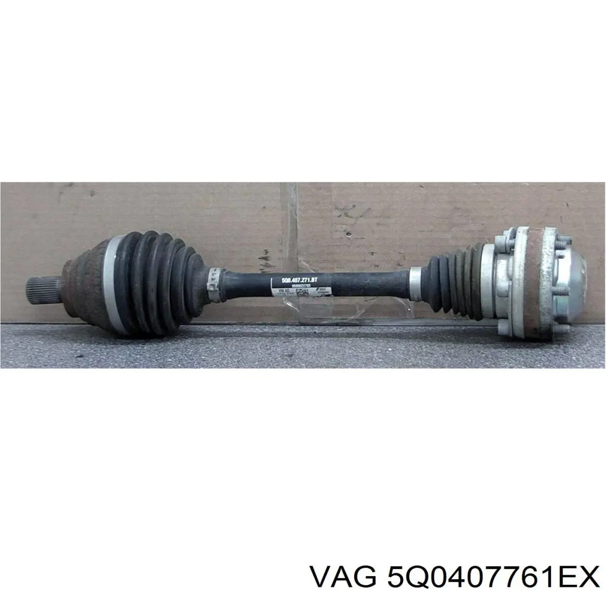 Semieixo (acionador) dianteiro esquerdo VAG 5Q0407761EX preço, a partir de 90,53 USD