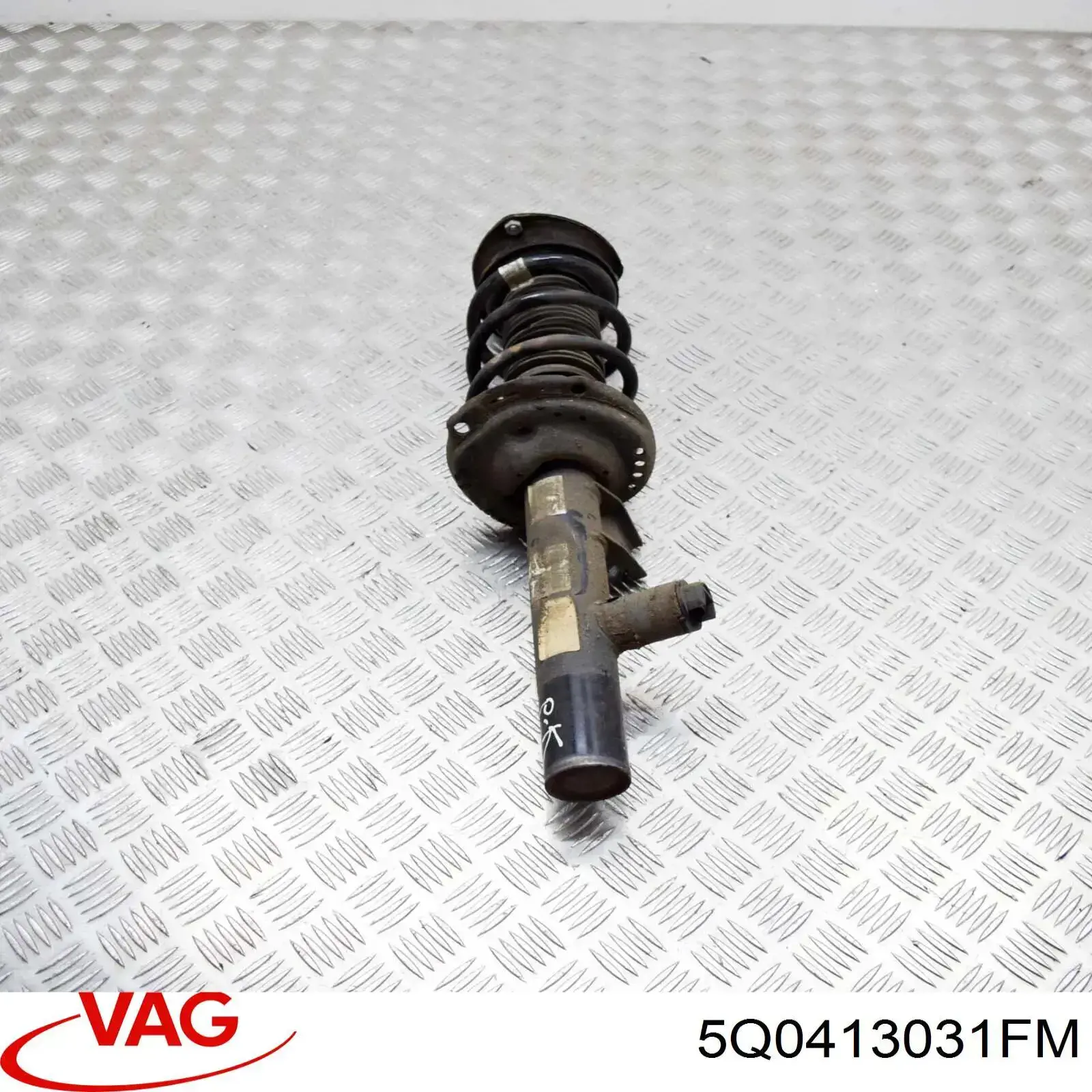 Amortecedor dianteiro VAG 5Q0413031FM preço, a partir de 51,63 USD
