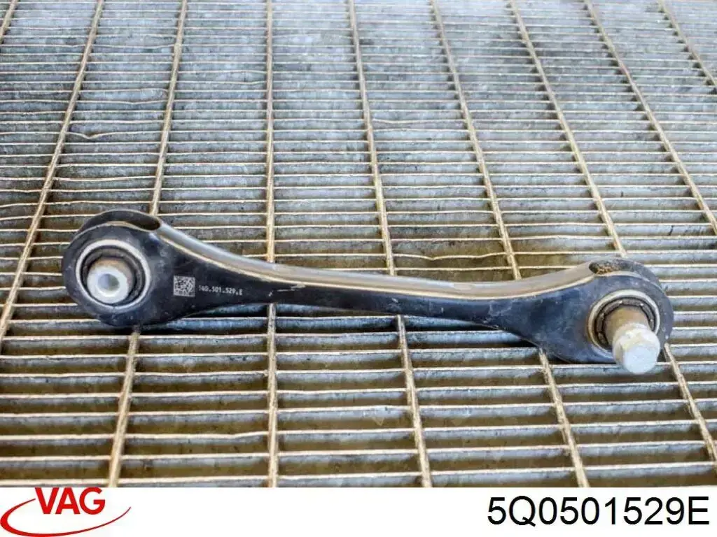 5Q0501529E VAG Braço oscilante de suspensão traseira transversal