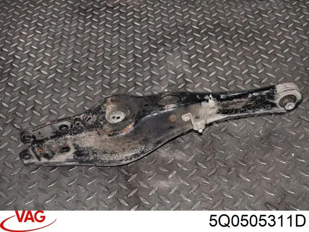 Braço oscilante inferior esquerdo de suspensão traseira/direita VAG 5Q0505311D preço, a partir de 61,40 USD