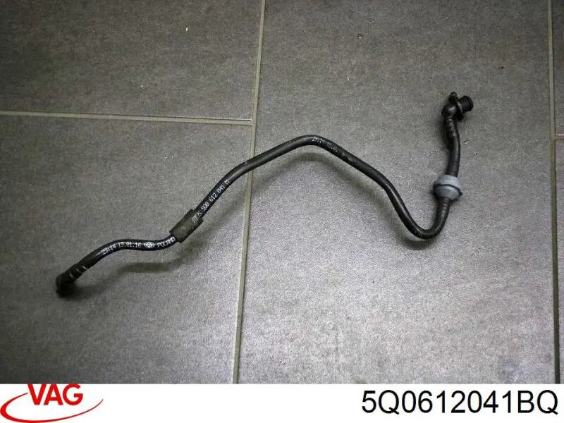 5Q0612041BQ VAG Tubo de impulsionador de vácuo dos freios