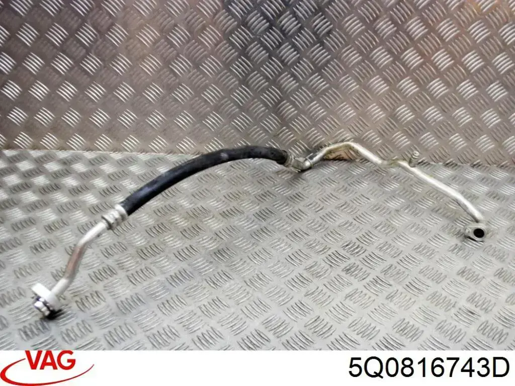 5Q0816743D VAG Mangueira de aparelho de ar condicionado, desde o vaporizador até o compressor