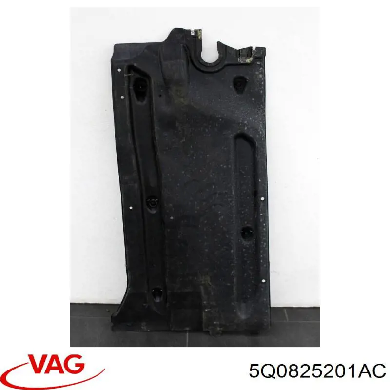 Proteção de fundo esquerda VAG 5Q0825201AC preço, a partir de 80,95 USD