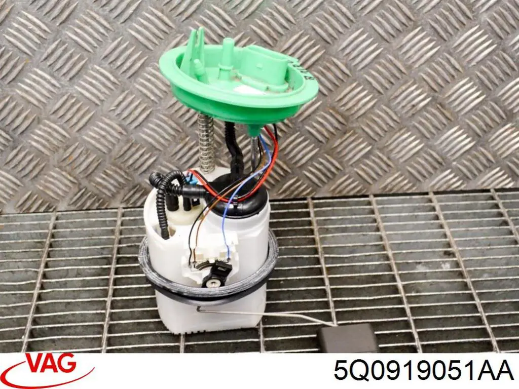 Módulo de bomba de combustível com sensor do nível de combustível VAG 5Q0919051AA preço, a partir de 114,07 USD