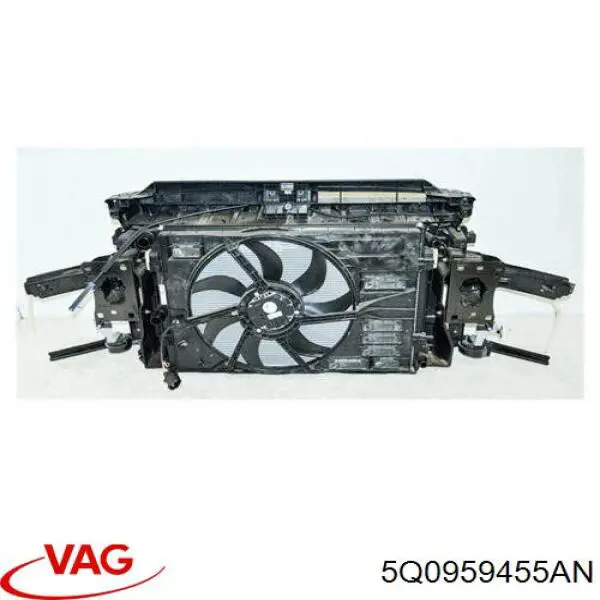 5Q0959455AN VAG Difusor do radiador de esfriamento, montado com motor e roda de aletas