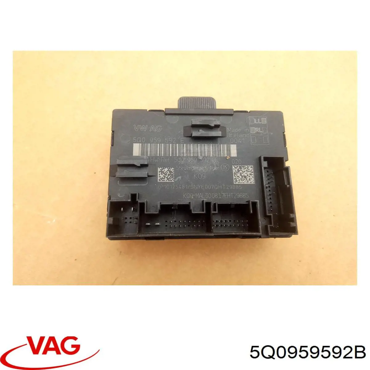 5Q0959592B VAG Módulo de conforto da porta dianteira