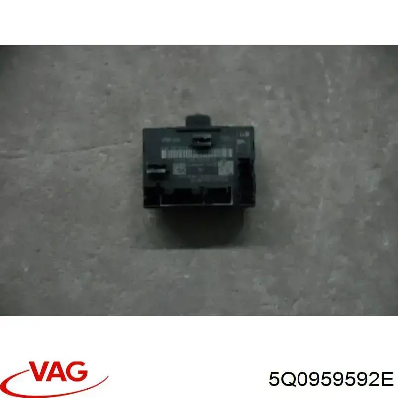 Módulo de conforto da porta dianteira VAG 5Q0959592E preço, a partir de 45,67 USD