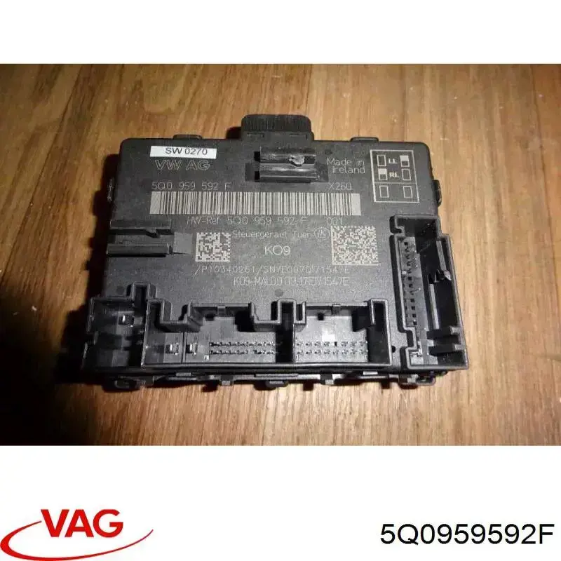 Módulo de conforto da porta dianteira VAG 5Q0959592F preço, a partir de 54,48 USD