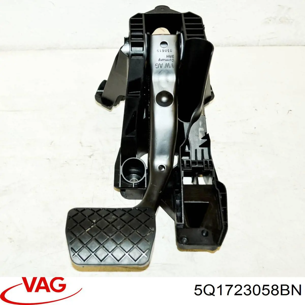  VAG 5Q1723058BG preço, a partir de 99,22 USD