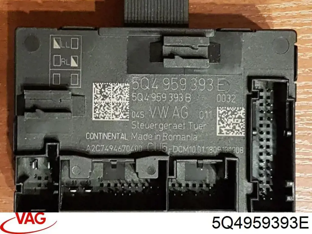 5Q4959393E VAG Módulo de conforto da porta dianteira