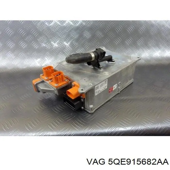 5QE915682AA VAG 