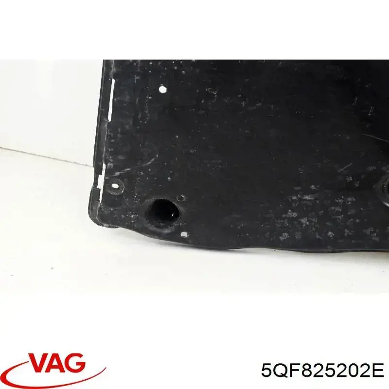 Compre 5QF825202E VAG Proteção de fundo direita