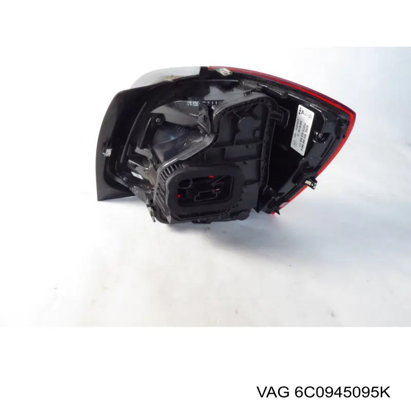 6C0945095K VAG Lanterna traseira esquerda