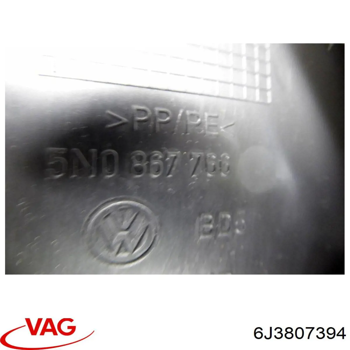 Compre 6J3807394 VAG Guia direita do pára-choque traseiro