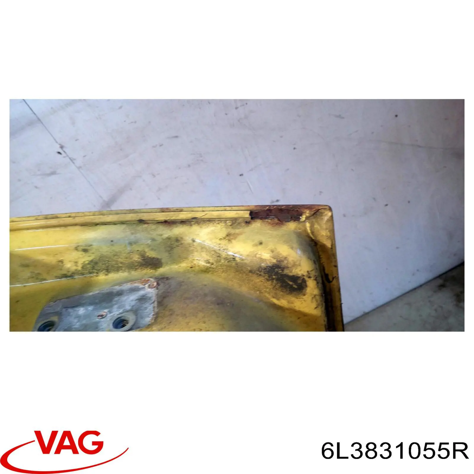 6L3831055R VAG Porta dianteira esquerda