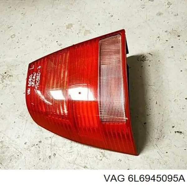 Compre 6L6945095C VAG Lanterna traseira esquerda externa