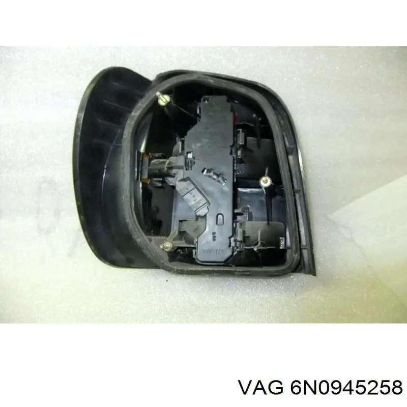 Circuito de contato da luz traseira VAG 6N0945258 preço, a partir de 43,00 USD