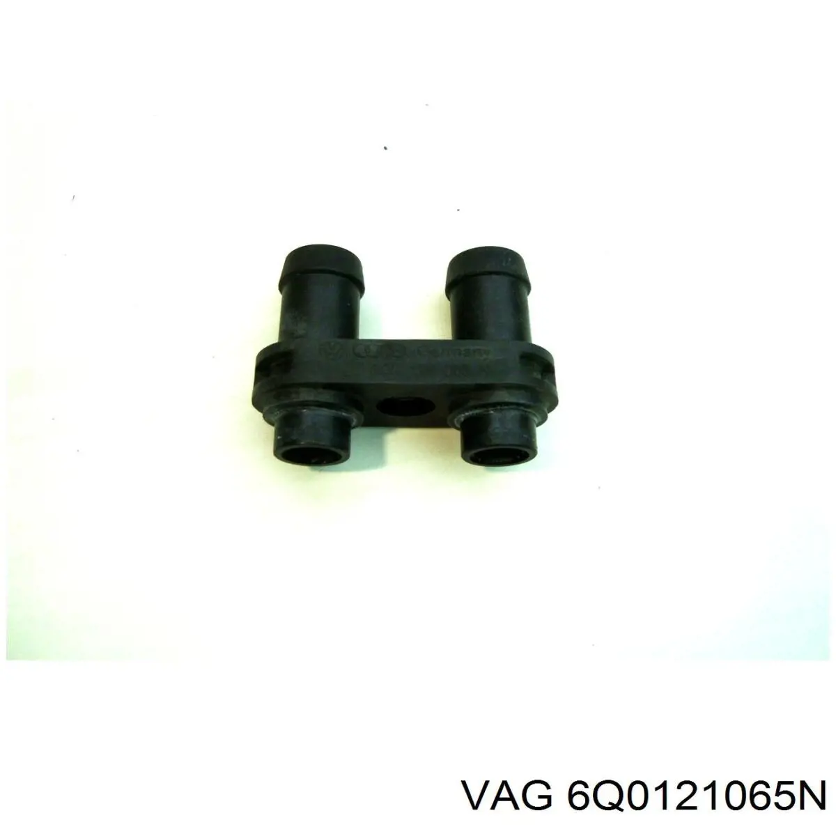 3F121068 AND Tubo de ligação de mangueiras de forno no painel de motor